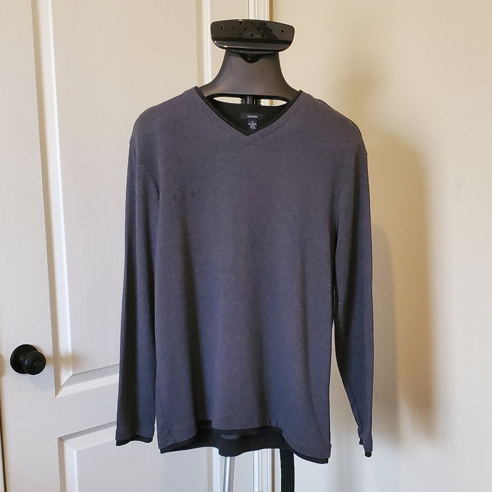 Mens (M) Grey V-Neck Sweater
